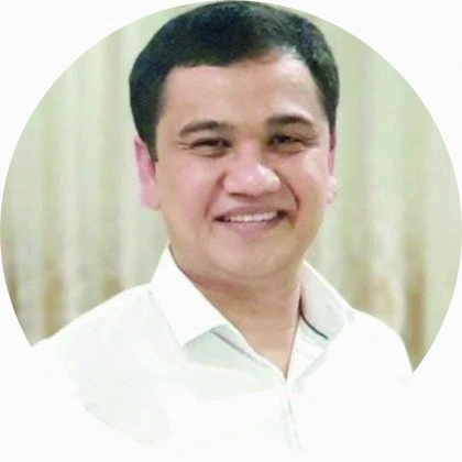 Уроков Хуршид